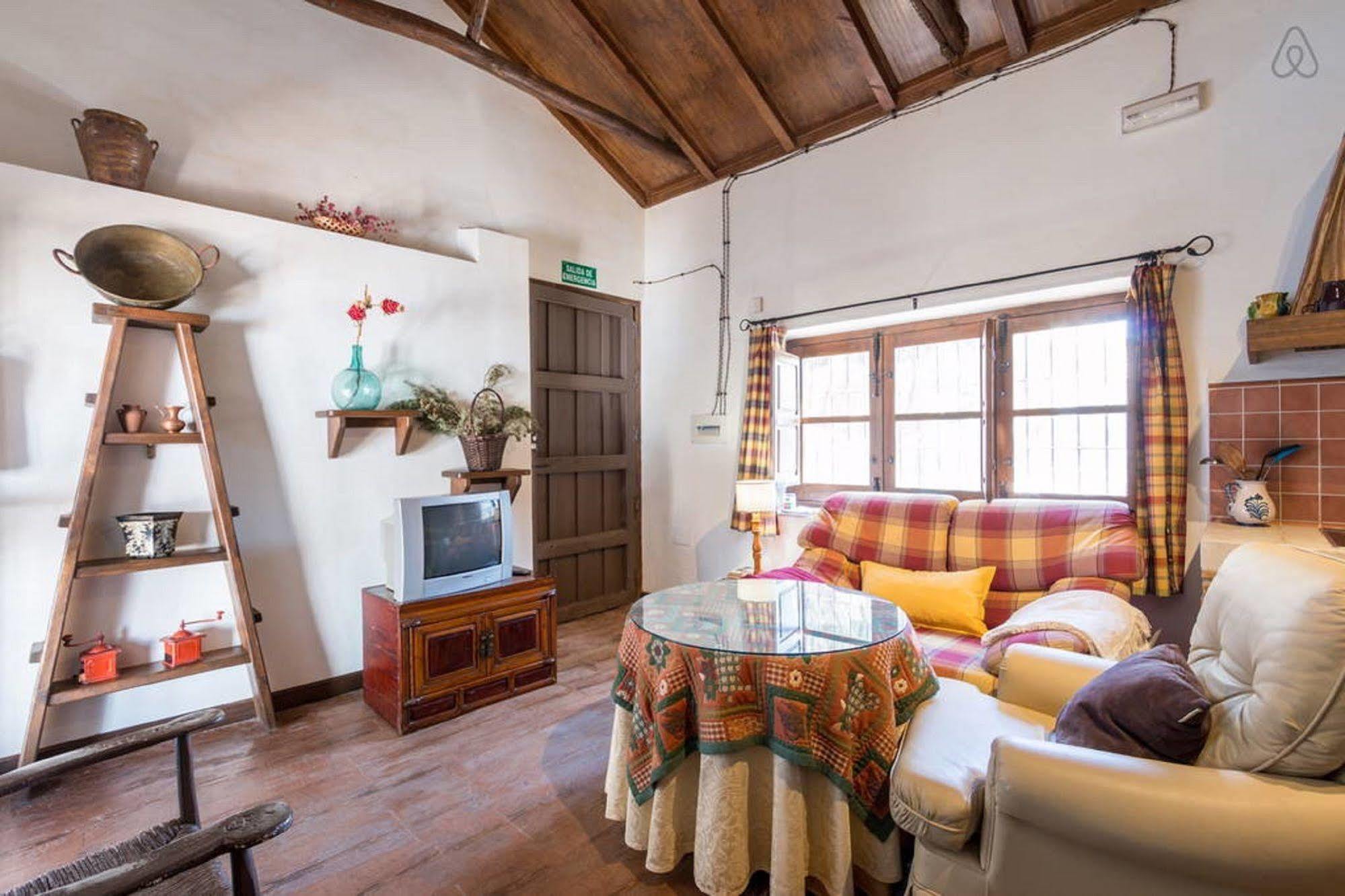 Alojamiento Rural El Cortijuelo Hotel Illora Bagian luar foto
