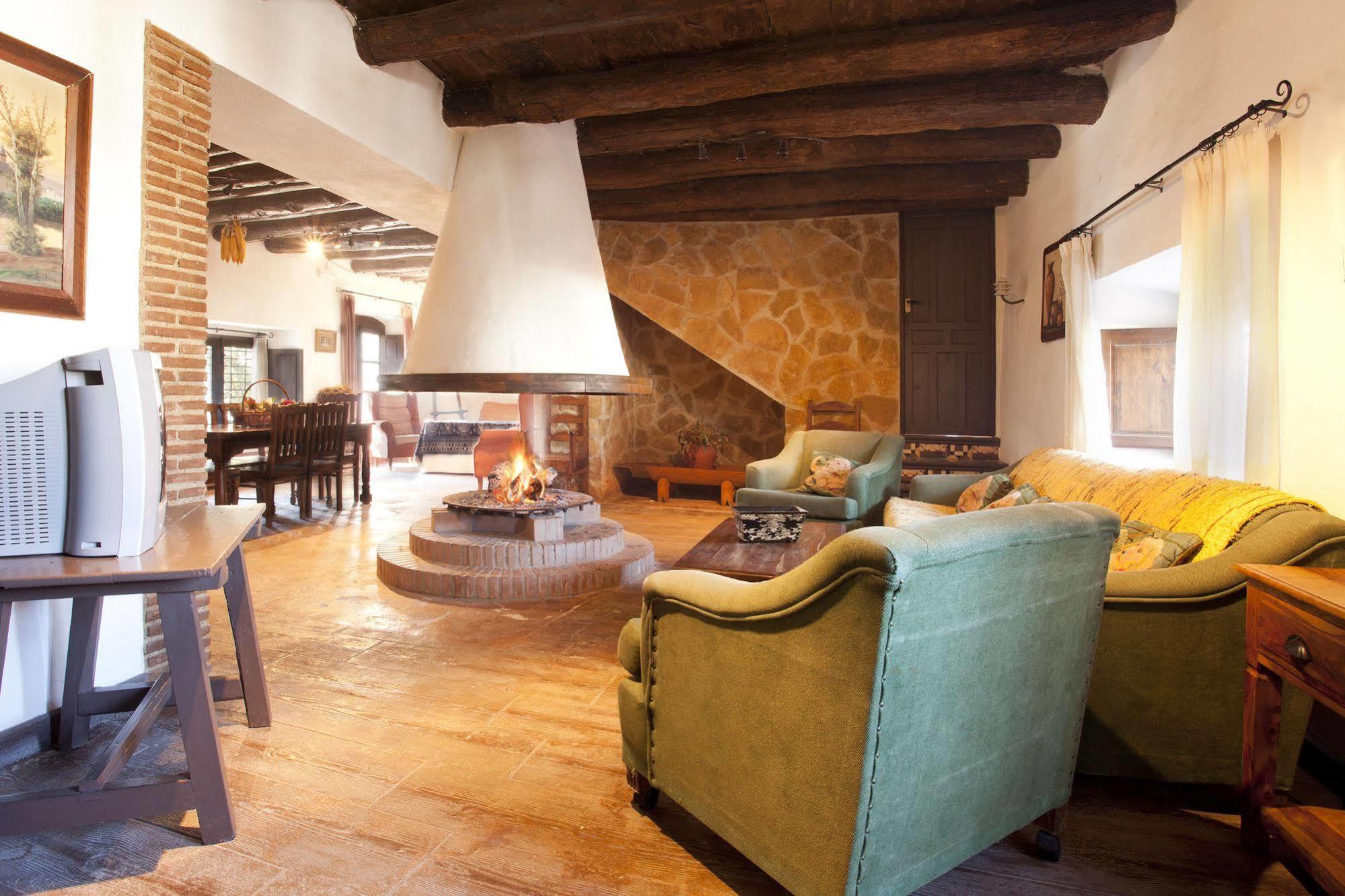 Alojamiento Rural El Cortijuelo Hotel Illora Bagian luar foto