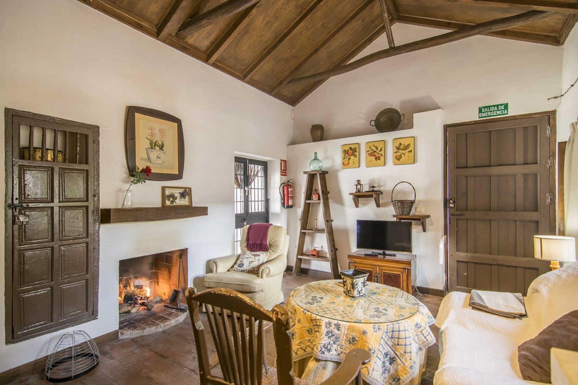 Alojamiento Rural El Cortijuelo Hotel Illora Bagian luar foto